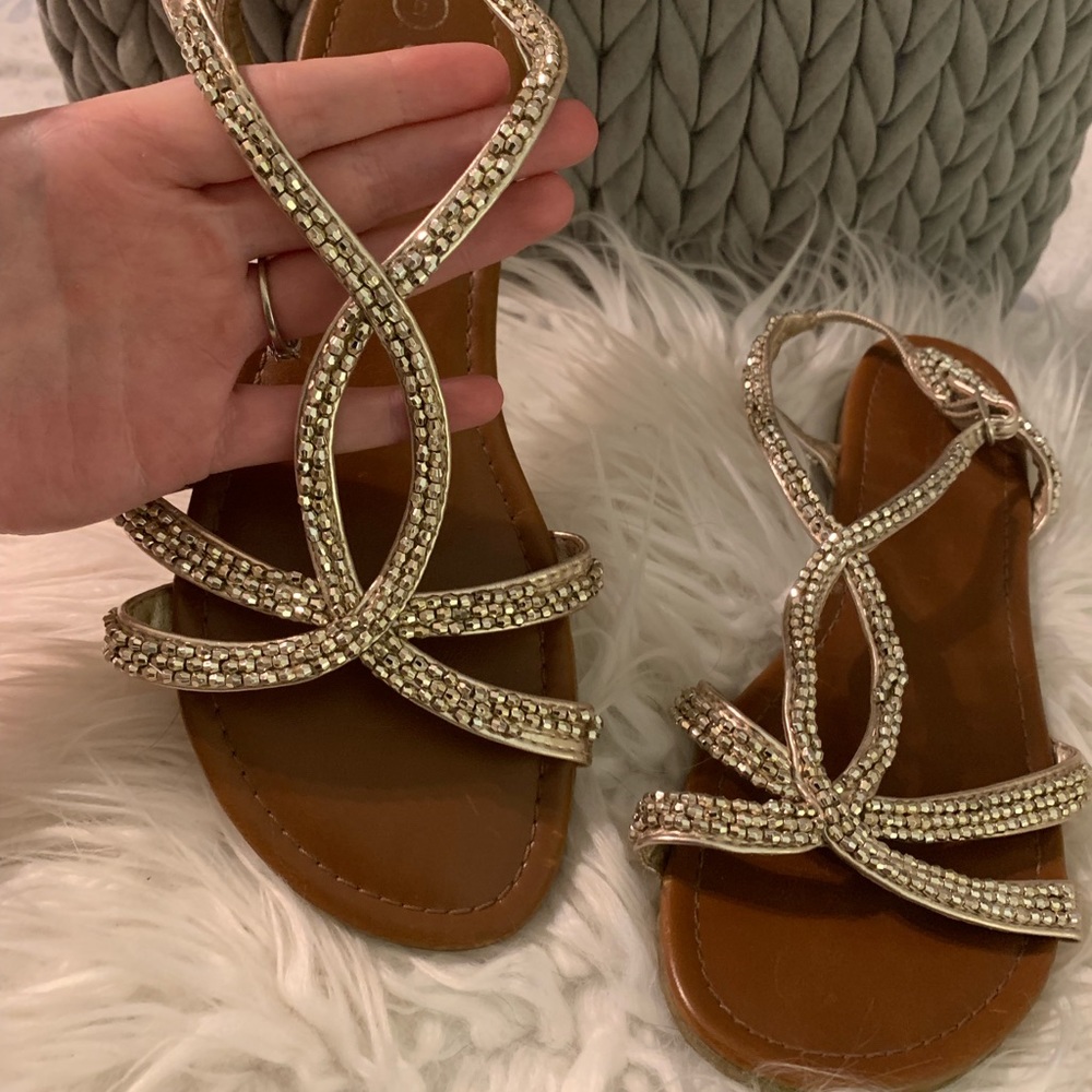 Sandals - Picture 2 of 3